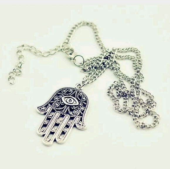 🆕 Hamsa Hand Evil Eye Necklace - Picture 2 of 4
